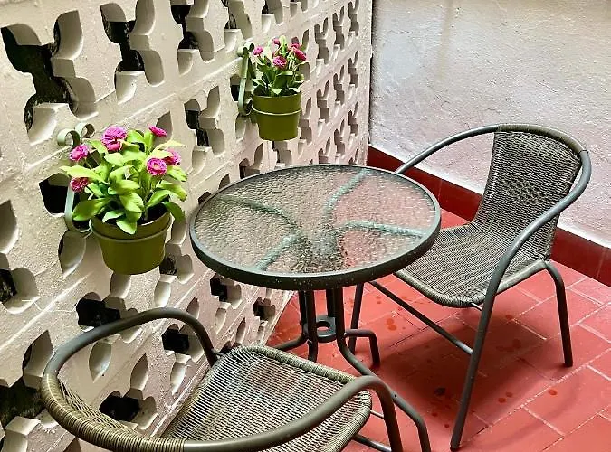 El Patio De San Miguel Apartment
