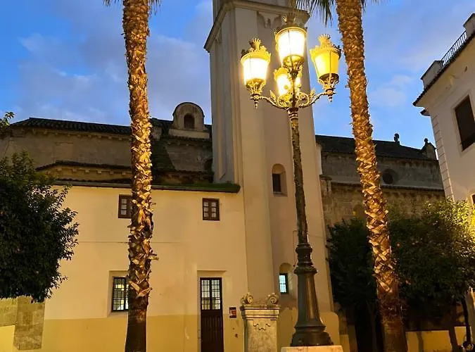 El Patio De San Miguel Apartment *